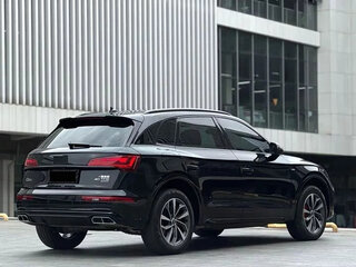 2024 Audi Q5 L 40 TFSI II (FY) Рестайлинг, чёрный, 4870700 рублей, вид 3