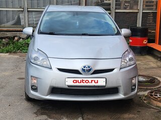 2009 Toyota Prius III (XW30), серый, 840000 рублей, вид 3