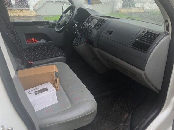 2008 Volkswagen Transporter T5, серый, 1000000 рублей - вид 13