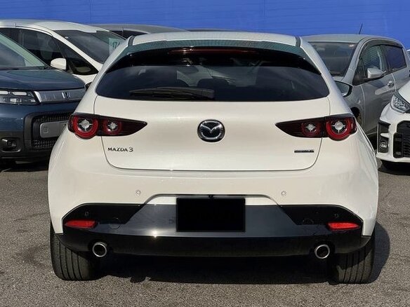 2022 Mazda 3 IV (BP), белый - вид 5