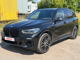 2019 BMW X5 50i IV (G05/G18), чёрный, 6400000 рублей, вид 1