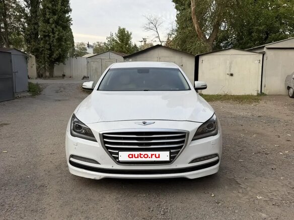 2015 Hyundai Genesis II, белый, 950000 рублей