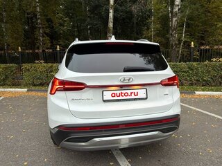 2021 Hyundai Santa Fe IV Рестайлинг, белый, 3300000 рублей, вид 4