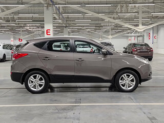 2012 Hyundai ix35 I, коричневый, 1325000 рублей, вид 4