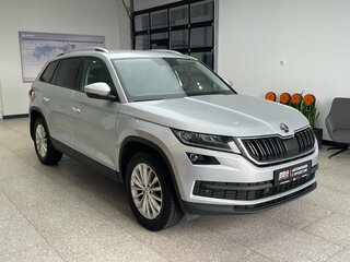 2018 Skoda Kodiaq I, серебристый, 2650000 рублей, вид 3