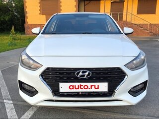 2019 Hyundai Solaris II, белый, 1205000 рублей, вид 2