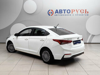 2018 Hyundai Solaris II, белый, 1057000 рублей, вид 2