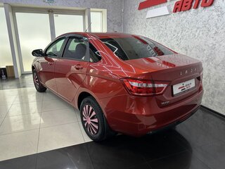 2017 Lada (ВАЗ) Vesta I, красный, 599000 рублей, вид 3