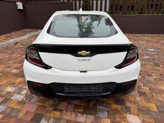 2015 Chevrolet Volt II, белый, 850000 рублей, вид 5