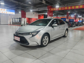 2022 Toyota Levin XII (E210) Рестайлинг, серебристый, 1345000 рублей, вид 1