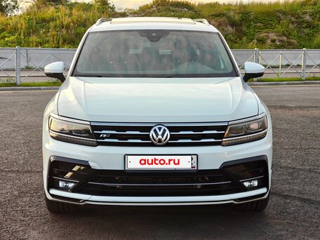 2021 Volkswagen Tiguan Allspace II, белый, 2990000 рублей, вид 4
