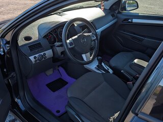 2010 Opel Astra H Рестайлинг, чёрный, 680000 рублей, вид 4