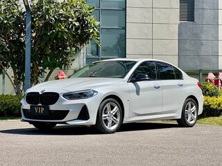 2023 BMW 1 серии 120i III (F52) Рестайлинг, белый, 1900000 рублей, вид 1