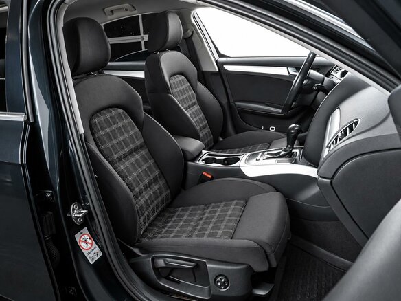 2010 Audi A4 IV (B8), чёрный, 969000 рублей - вид 7