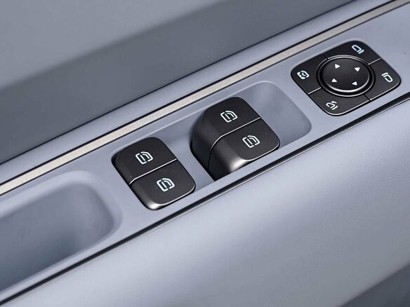 2026 Li Auto (Lixiang) L9 II, серый, 12560000 рублей - вид 14
