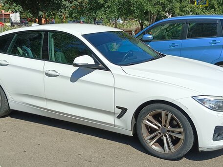2014 BMW 3 серии Gran Turismo 320i VI (F3x), белый, 1600000 рублей, вид 4