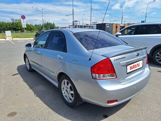 2007 Kia Cerato I Рестайлинг, серебристый, 530000 рублей, вид 5