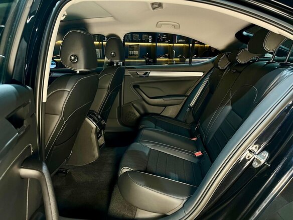 2025 Skoda Superb III Рестайлинг, чёрный, 3100000 рублей - вид 19