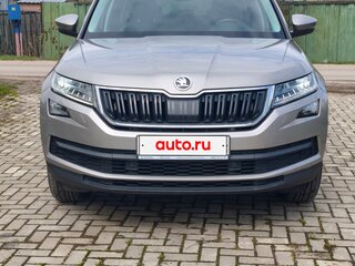 2020 Skoda Kodiaq I, коричневый, 3000000 рублей, вид 3