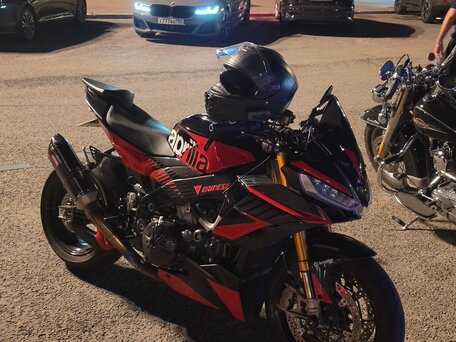 2023 Aprilia Tuono V4, чёрный, 1800000 рублей, вид 2