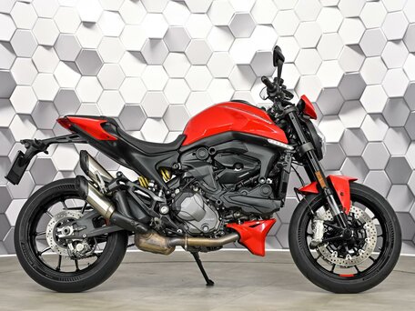 2023 Ducati Monster 937, красный, 877000 рублей, вид 3