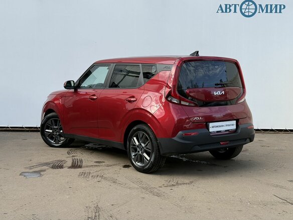 2022 Kia Soul III Рестайлинг, красный, 2050000 рублей - вид 6