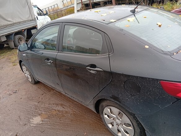 2014 Kia Rio III, чёрный, 720000 рублей - вид 1