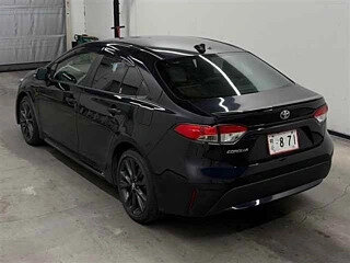 2022 Toyota Corolla XII (E210) Рестайлинг, чёрный, 1354000 рублей, вид 2