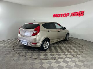 2012 Hyundai Solaris I, золотистый, 639000 рублей, вид 4