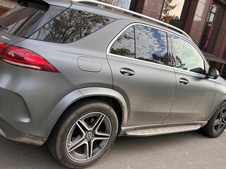 2021 Mercedes-Benz GLE 300 d II (V167), серый, 6400000 рублей, вид 4