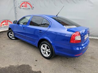 2010 Skoda Octavia II (A5) Рестайлинг, синий, 879000 рублей, вид 3