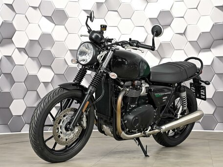 2024 Triumph Speed Twin, чёрный, 977000 рублей, вид 2