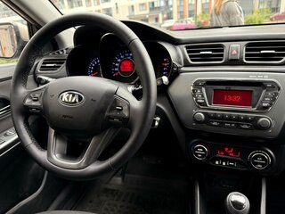 2014 Kia Rio 4-speed III, бежевый, 695000 рублей, вид 3