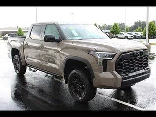 2026 Toyota Tundra CrewMax III, бежевый, 9600456 рублей, вид 1