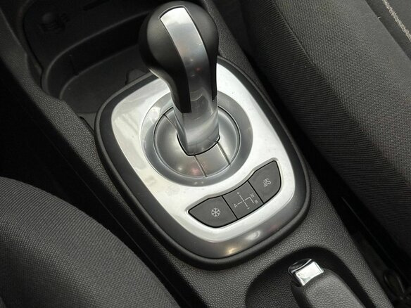 2008 Opel Corsa D, бежевый, 427000 рублей - вид 14
