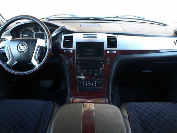 2006 Cadillac Escalade III, чёрный, 1100000 рублей - вид 15