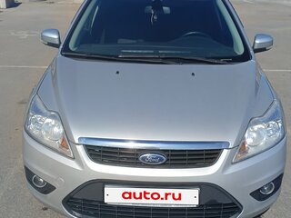 2010 Ford Focus II Рестайлинг, серебристый, 650000 рублей, вид 2