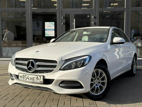 2014 Mercedes-Benz C-Класс 180 IV (W205), белый, 1850000 рублей, вид 1