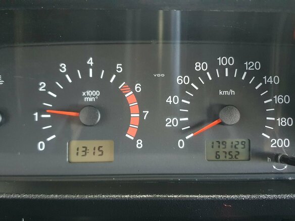 2016 Lada (ВАЗ) 2121 (4x4) I Рестайлинг, фиолетовый, 430000 рублей - вид 16