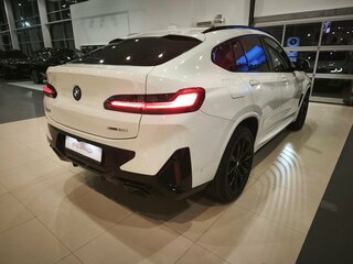 2025 BMW X4 20i II (G02) Рестайлинг, белый, 8200000 рублей, вид 3