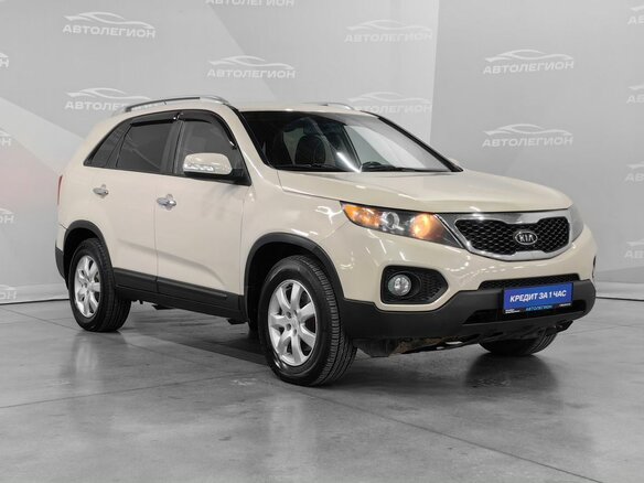 2009 Kia Sorento II, бежевый, 905000 рублей - вид 6