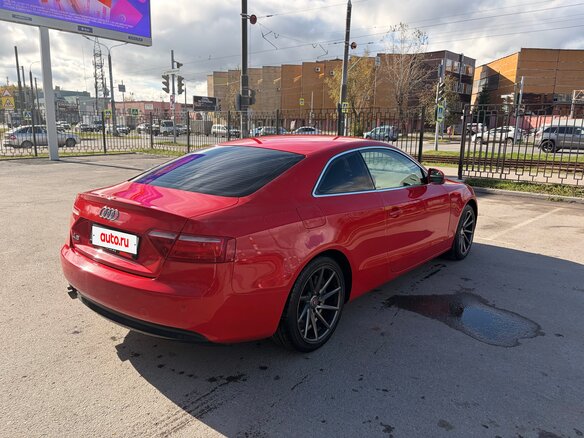 2008 Audi A5 I (8T), красный, 990000 рублей - вид 2