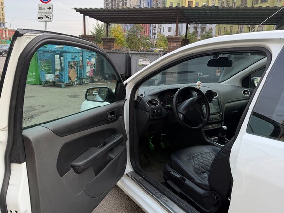 2007 Ford Focus II, белый, 350000 рублей - вид 7