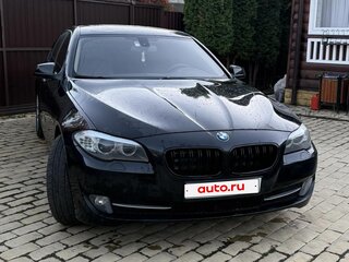 2012 BMW 5 серии 530d xDrive VI (F10/F11/F07), чёрный, 2050000 рублей, вид 3