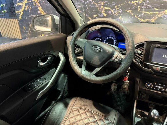 2017 Lada (ВАЗ) XRAY I, серебристый - вид 8