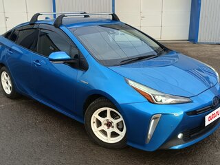 2019 Toyota Prius IV Рестайлинг (XW50), синий, 1750000 рублей, вид 1