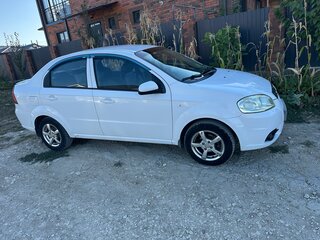 2007 Chevrolet Aveo I Рестайлинг, белый, 360000 рублей, вид 1