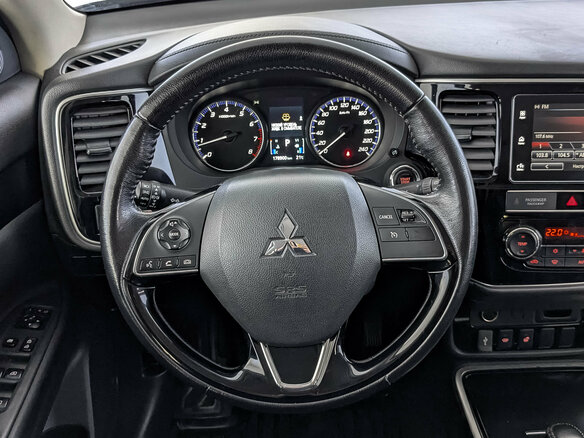 2019 Mitsubishi Outlander III Рестайлинг 3, чёрный, 1870000 рублей - вид 21