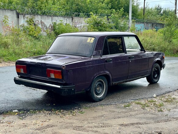 2003 Lada (ВАЗ) 2105, фиолетовый - вид 4