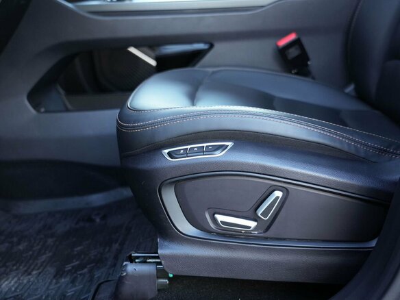 2023 Geely Okavango I Рестайлинг, серый, 2600000 рублей - вид 13